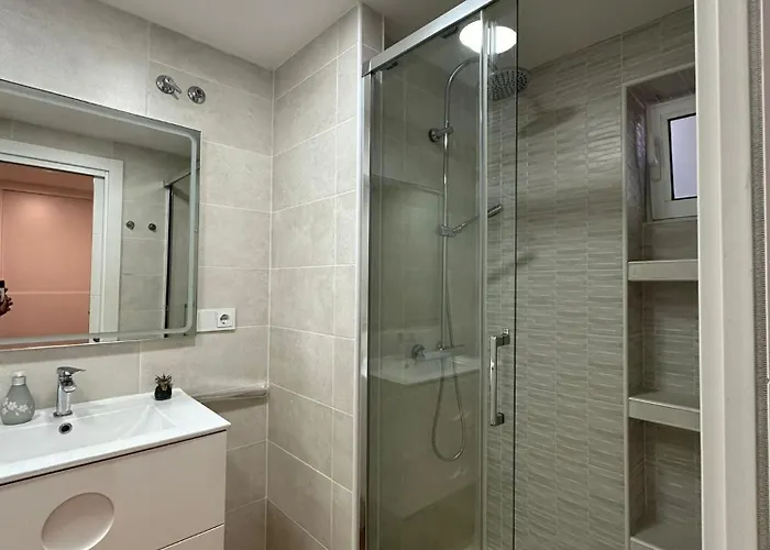 With Private Bathroom In Shared