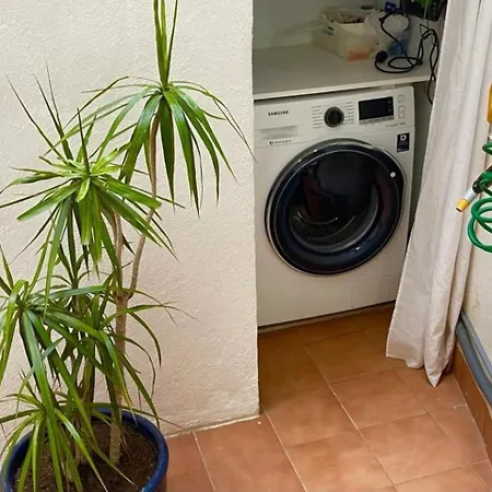 With Private Bathroom In Shared Appartement *