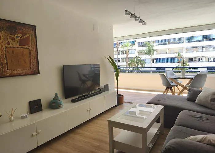 Apartament With Private Bathroom In Shared